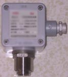 2�����׻����������ǣ�����һ����������һ��̽ͷ