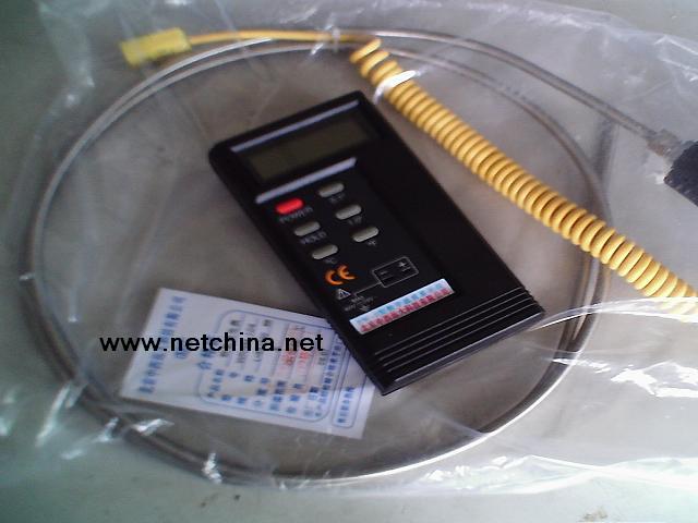 A ��Яʽ������ʾ�����¶ȼ�/����