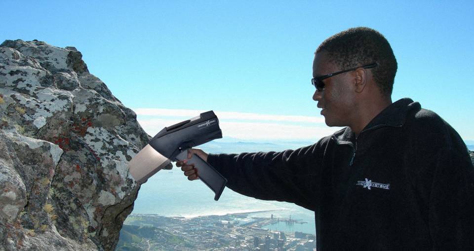 ��Яʽ��ʯ������