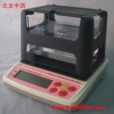 �����ܶȼ�/�����ܶ���ƽ