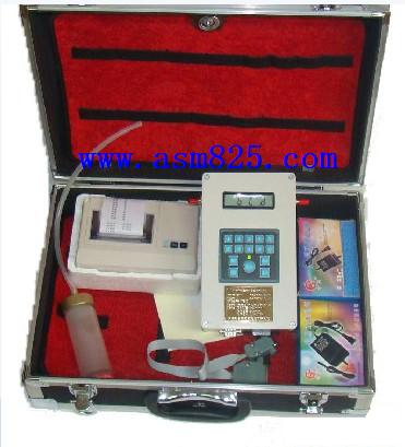 1��˹�̵�������̨