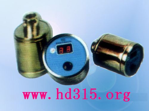 ��������ѹ���� �ͺ�:XL148-YHY-60A ��ţ�M351063