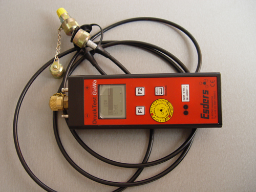 �ֳ�ʽ�и�ѹ�ܵ�ѹ������� �ͺ�:GaWa EX ��ţ�M343418