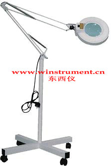 ��ʽ�Ƴ���µƣ�ѡ��LED���Դ�����ƣ�