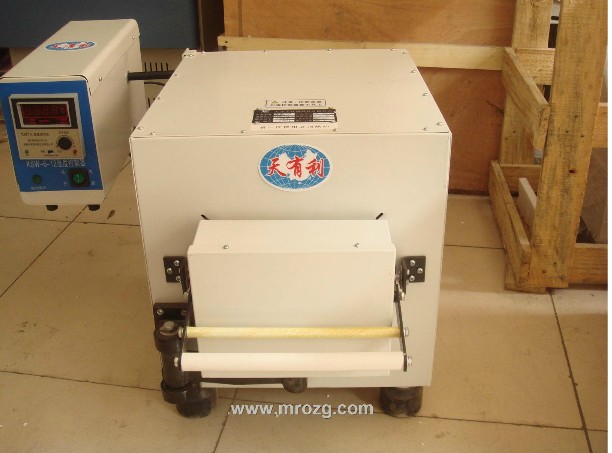 �������¯��ʵ������¯