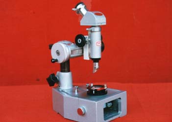 ������΢��/��΢��