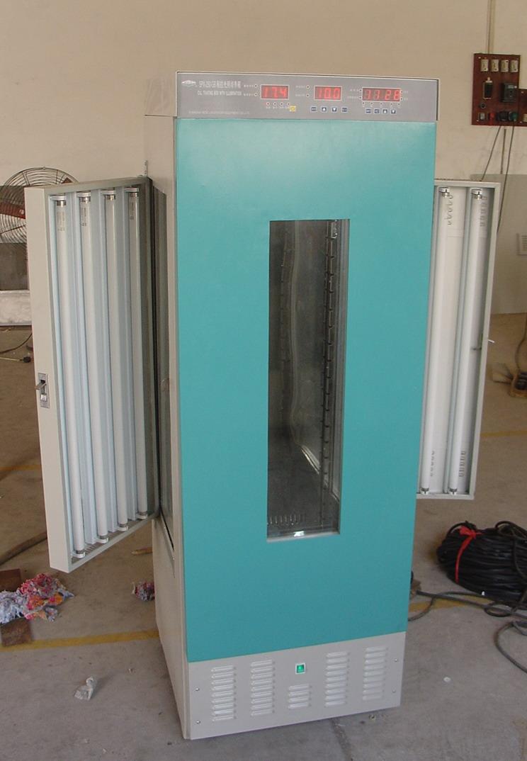 ����������/������