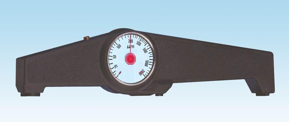 ���Բ����/�����