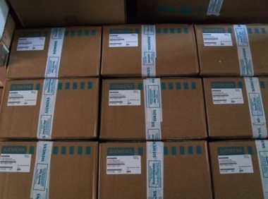 ULTRAMAT 23�������������7MB2335