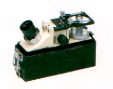 ��΢���Ŵ󾵽�֮��:���۱�Я����������΢��