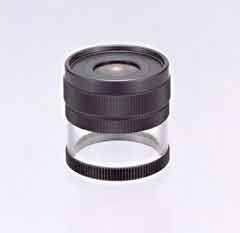 ��΢���Ŵ󾵽�֮��:���ۿ̶ȷŴ�