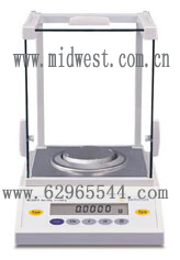 ���Ӿ�����ƽ