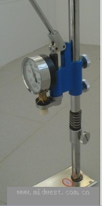 ѹ����նȲ����ǣ�������ˮ����ѹ����CO2����ͷ��ն�) 