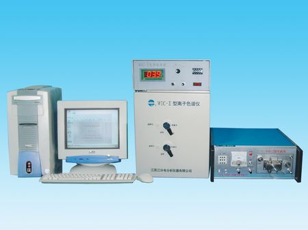 ����ɫ����